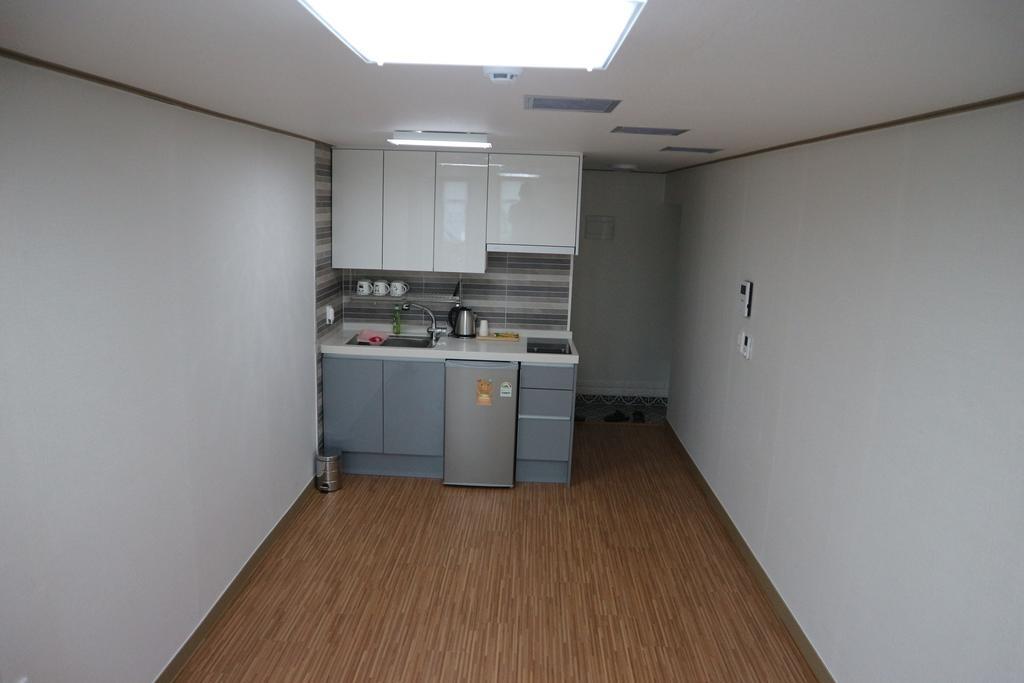 Blue Island Guesthouse Seogwipo Bagian luar foto