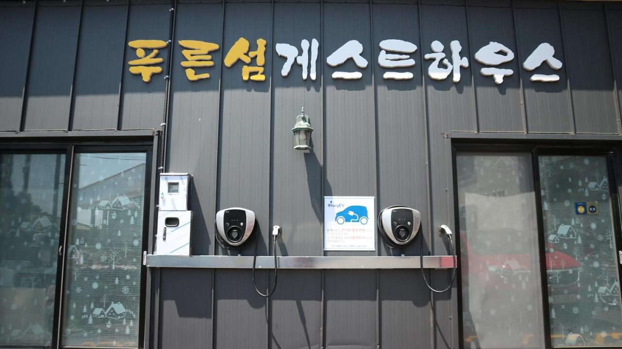 Blue Island Guesthouse Seogwipo Bagian luar foto
