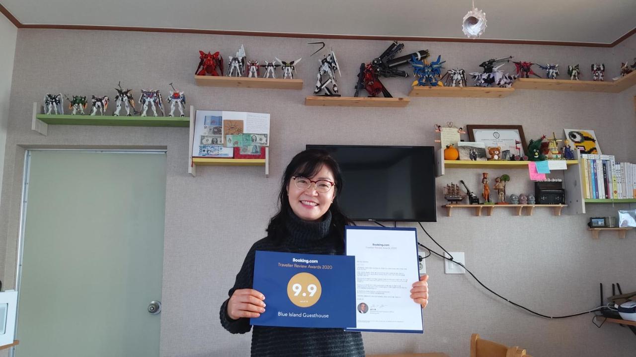 Blue Island Guesthouse Seogwipo Bagian luar foto